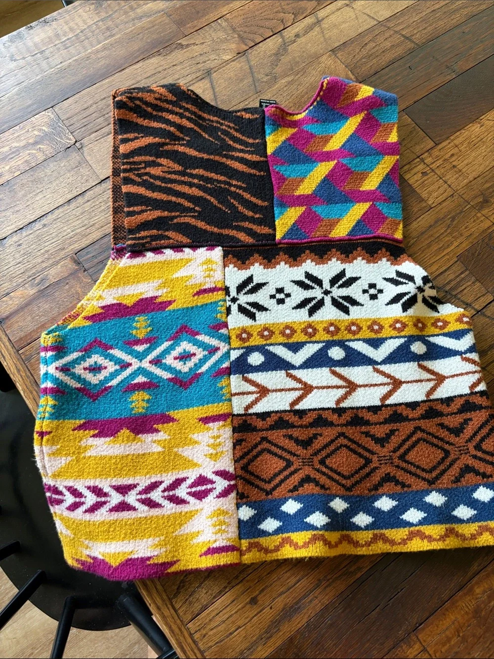 Forever 21 Multicolor Patterned Patchwork Tank Top - Picture 2 of 3